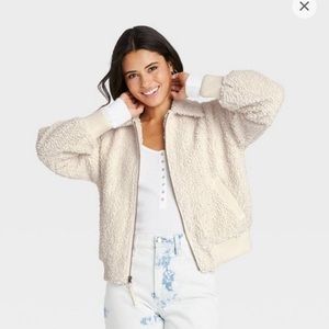 ✨S O L D✨ Lined bomber jacket